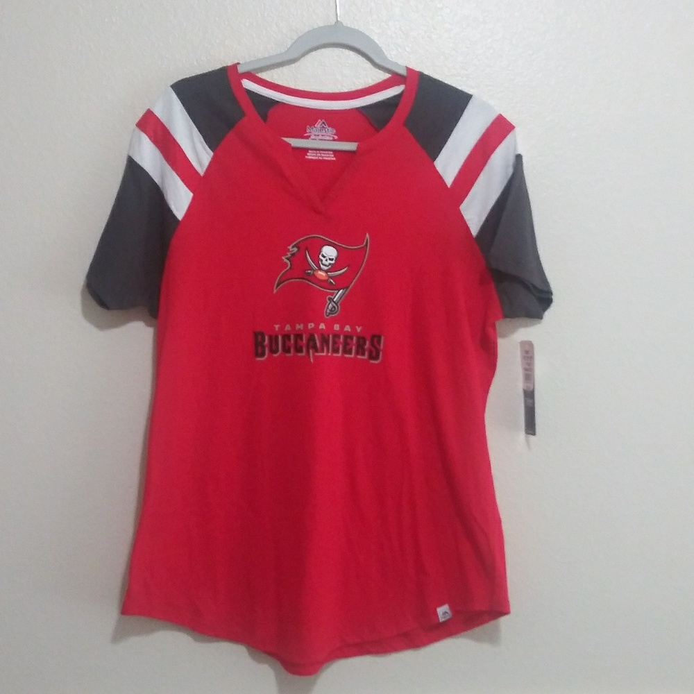 NWT Tampa Bay Bucs Women's Shirt Size XL